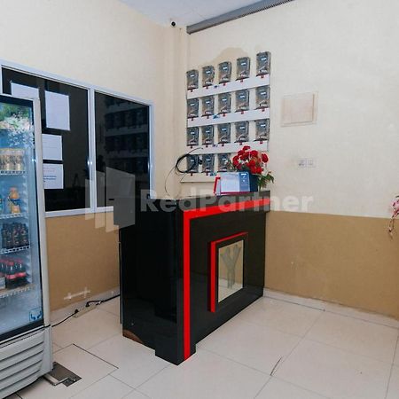 Oyo 94494 Krekot Residence Pasar Baru Coo Property Cakarta Dış mekan fotoğraf