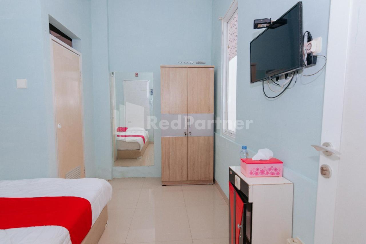 Oyo 94494 Krekot Residence Pasar Baru Coo Property Cakarta Dış mekan fotoğraf